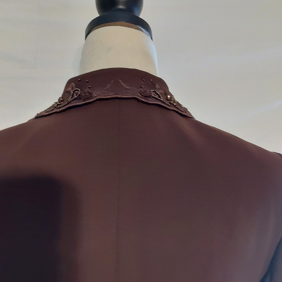 John Meyer of Norwich Brown Beaded  Blazer /Jacket Skirt Suit Size 8 - Picture 15 of 16